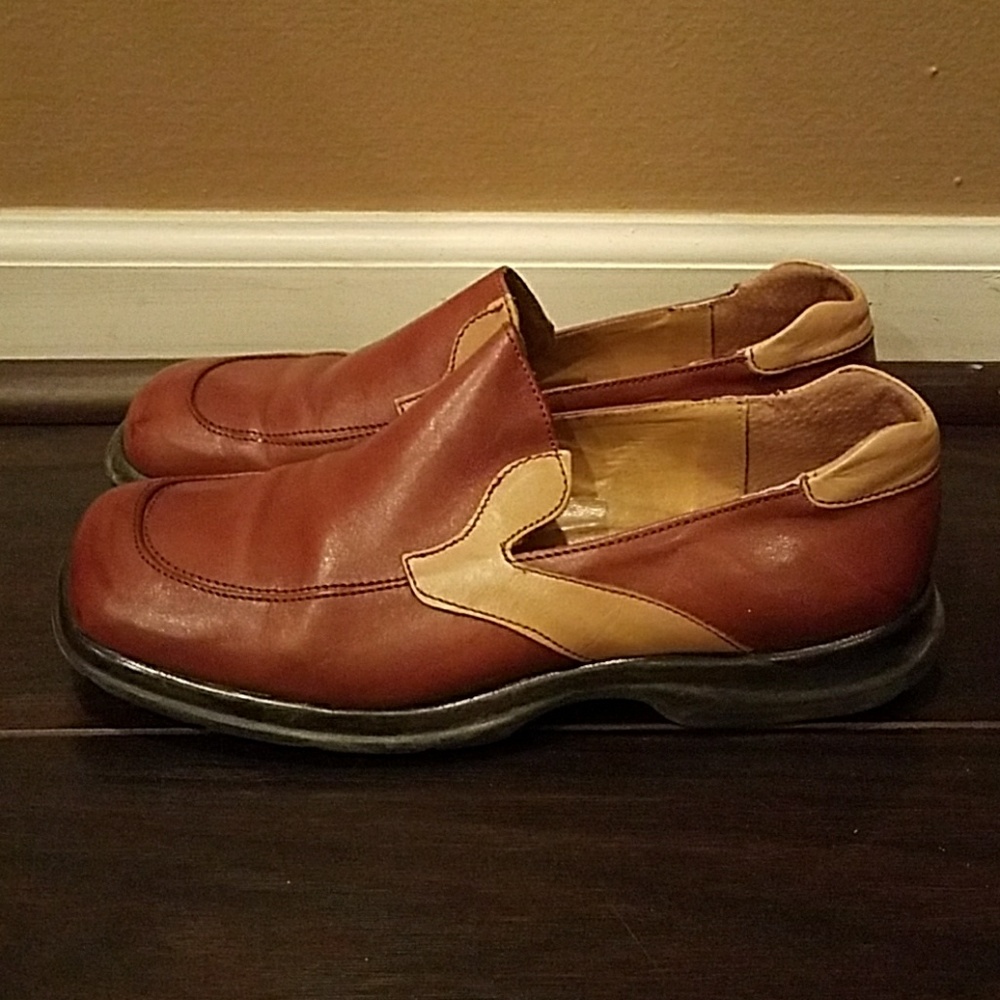 Aldo - Picture 2 of 3